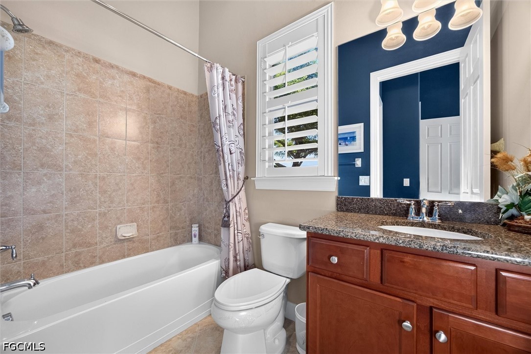 3 Bed Pool Home for Sale in Somerset, photo 22