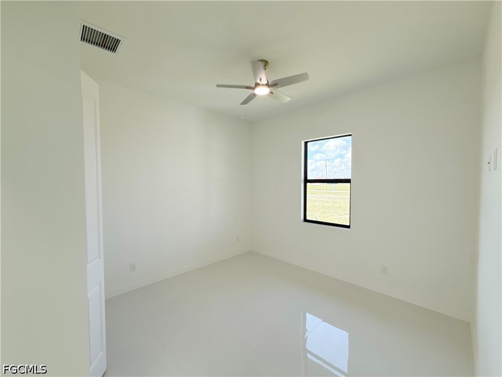 4 Bed SingleFamilyResidence for Sale in Cape Coral, photo 22