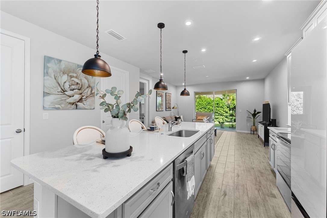 2 Bed Condominium for Sale in Arboretum, photo 22