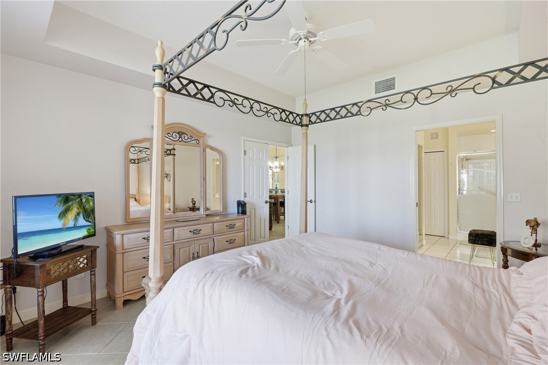 2 Bed Condominium for Sale in Naples, photo 22