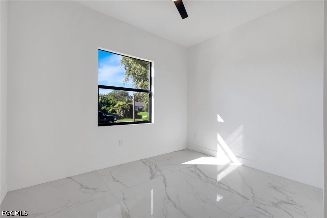 4 Bed SingleFamilyResidence for Sale in Labelle, photo 22