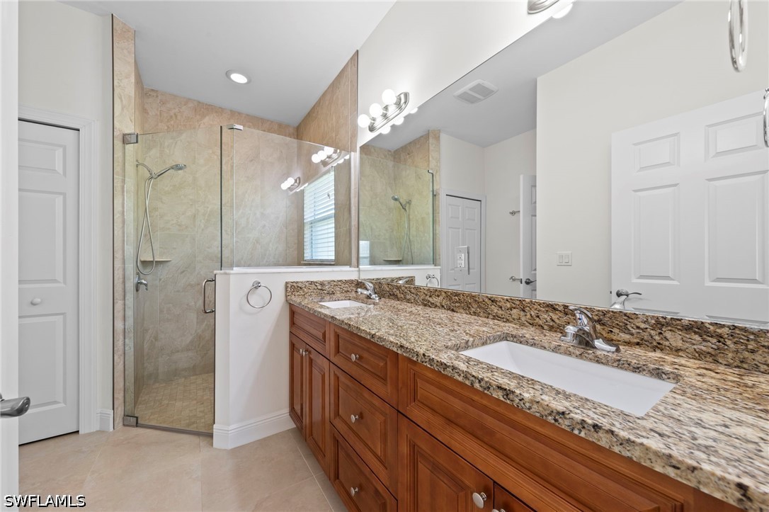 3 Bed Waterfront Home for Sale in Naples, photo 22