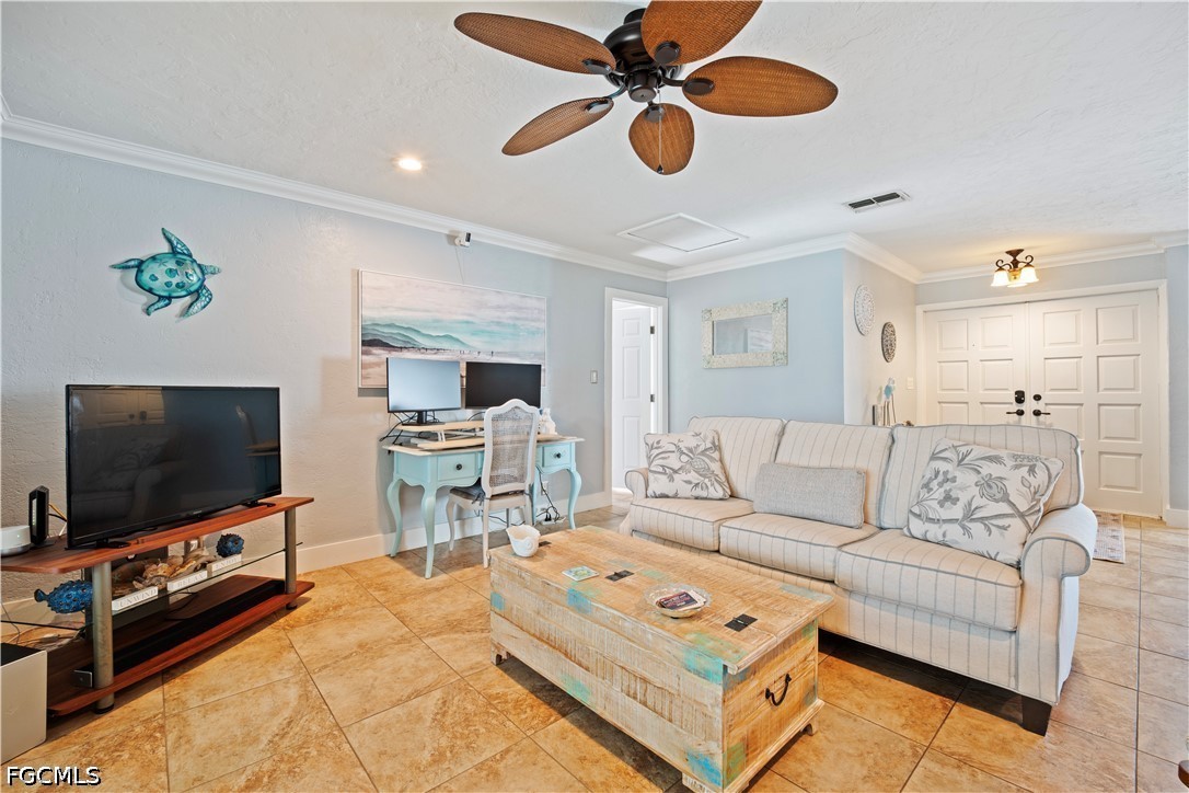 3 Bed Pool Home for Sale in Cape Coral, photo 22
