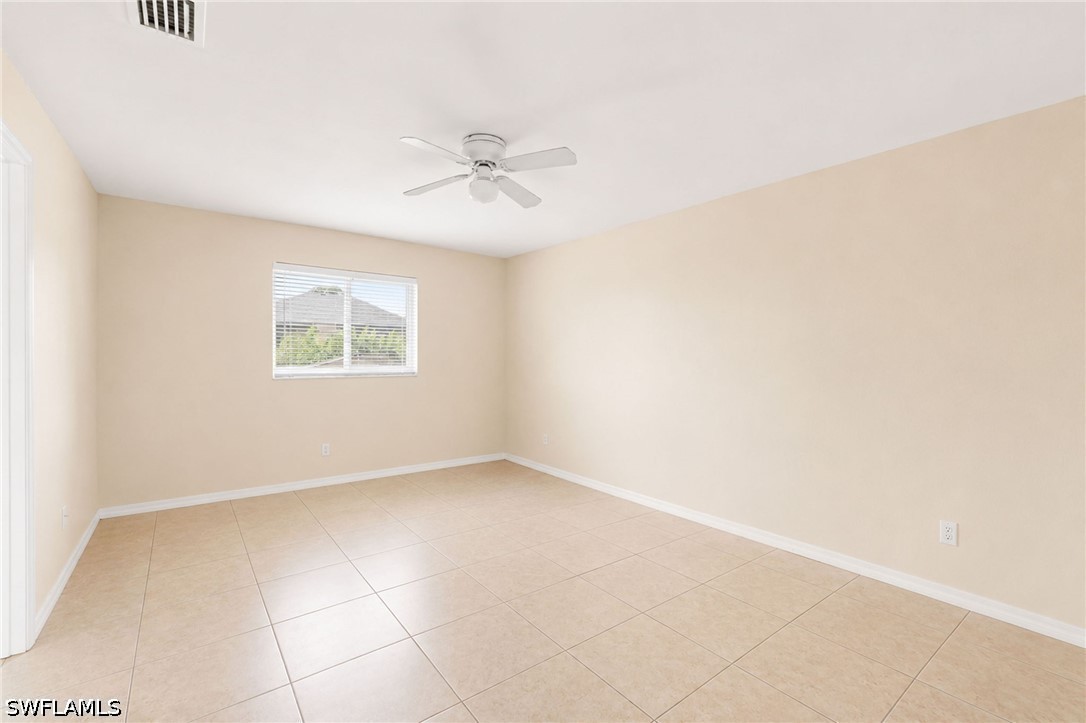 6 Bed Duplex for Sale in Cape Coral, photo 22