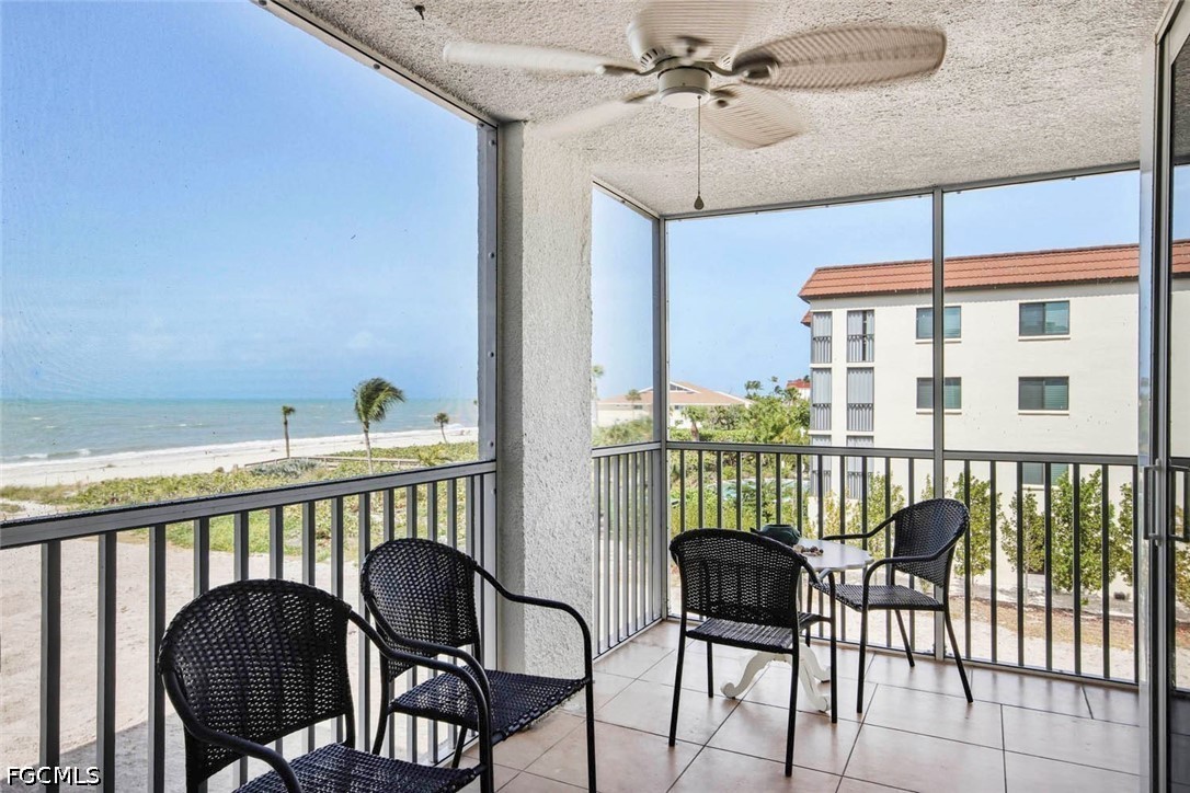 2 Bed Waterfront Home for Sale in Sanibel, photo 22