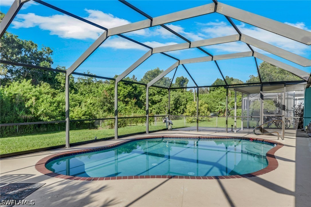 3 Bed Pool Home for Sale in Fort Myers Shores, photo 22
