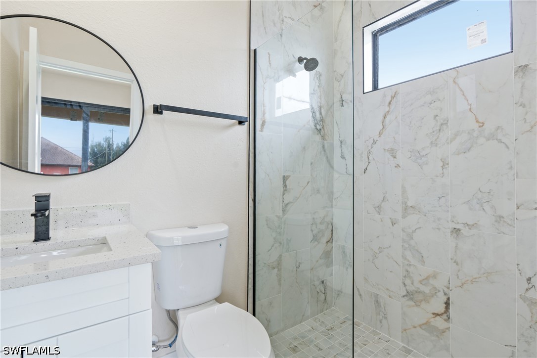 4 Bed SingleFamilyResidence for Sale in Lehigh Acres, photo 22