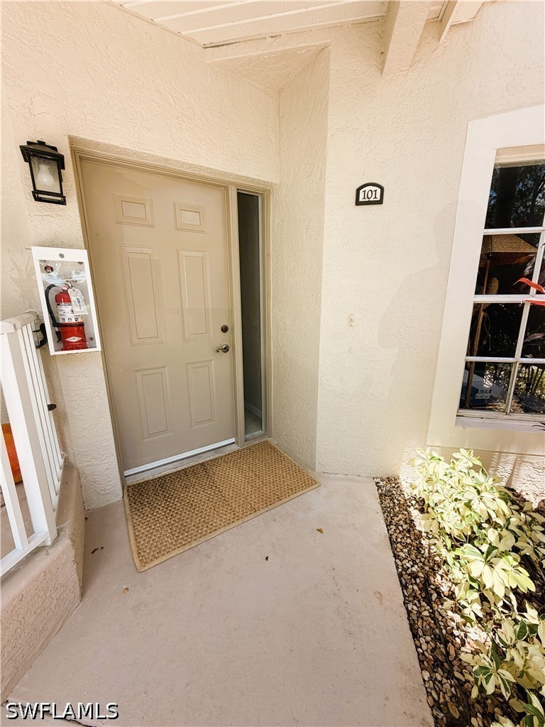 2 Bed Waterfront Home for Sale in Pipers Grove, photo 22