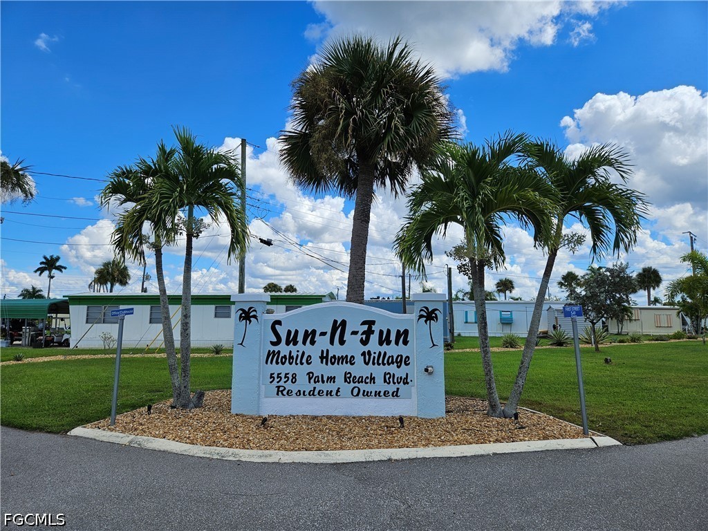 2 Bed ManufacturedHome for Sale in Fort Myers, photo 22