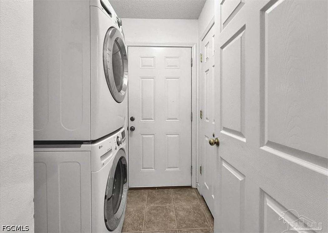 3 Bed SingleFamilyResidence for Sale in Acreage, photo 22