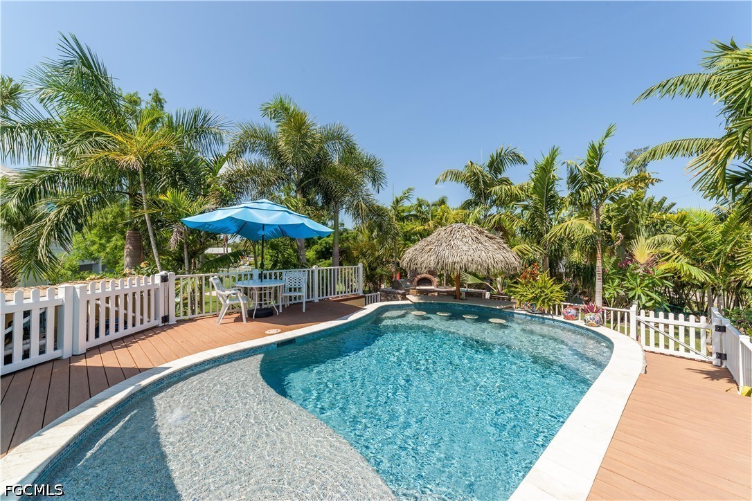 4 Bed Pool Home for Sale in Not Applicable, photo 22