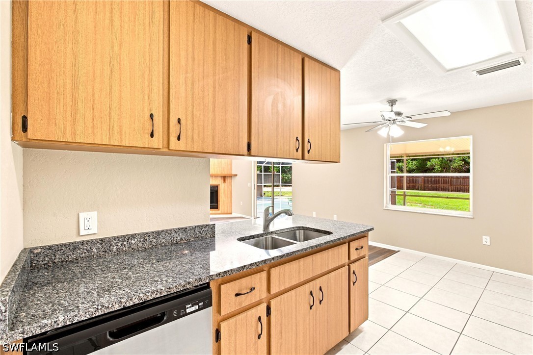 3 Bed Pool Home for Sale in Sandalwood Estates, photo 22