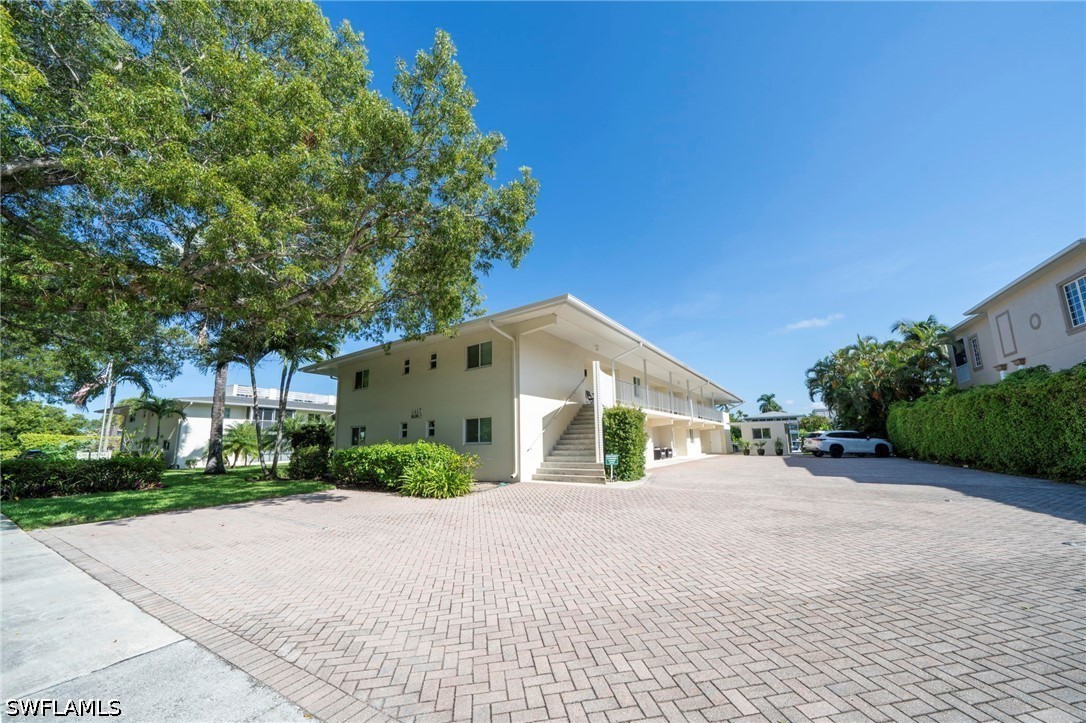 2 Bed Waterfront Home for Sale in Naples, photo 22