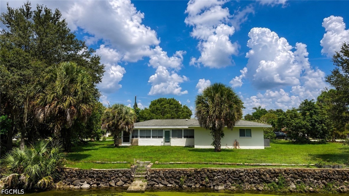 3 Bed SingleFamilyResidence for Sale in Naples, photo 22