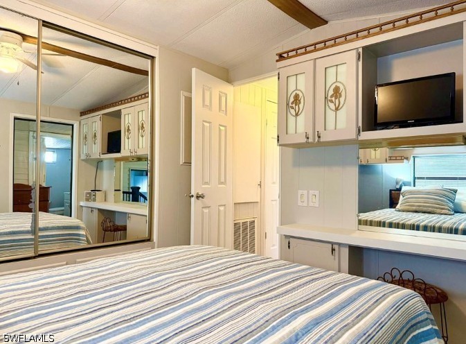 1 Bed ManufacturedHome for Sale in Naples, photo 22