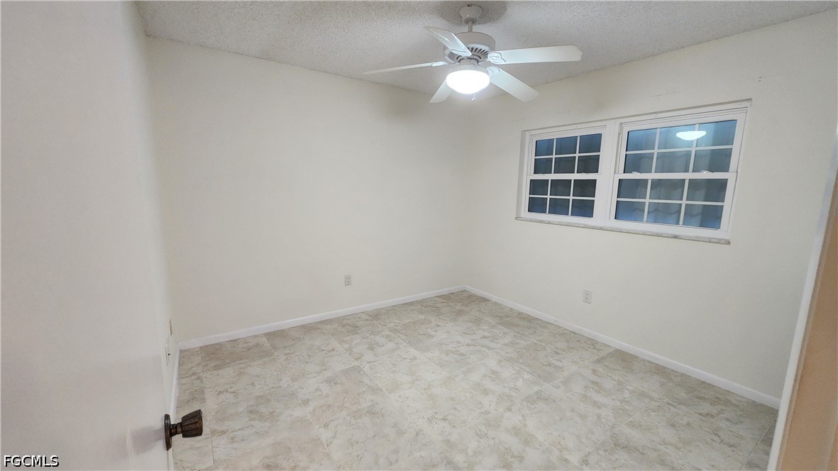 3 Bed Waterfront Home for Sale in Fort Myers, photo 22