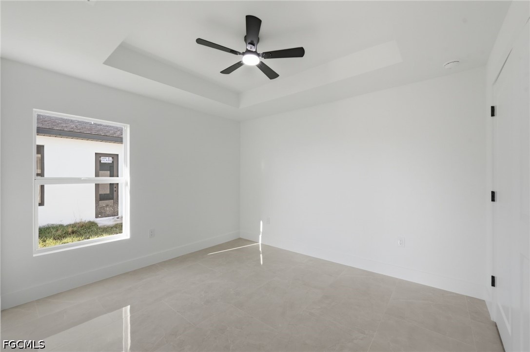 3 Bed Waterfront Home for Sale in Cape Coral, photo 22