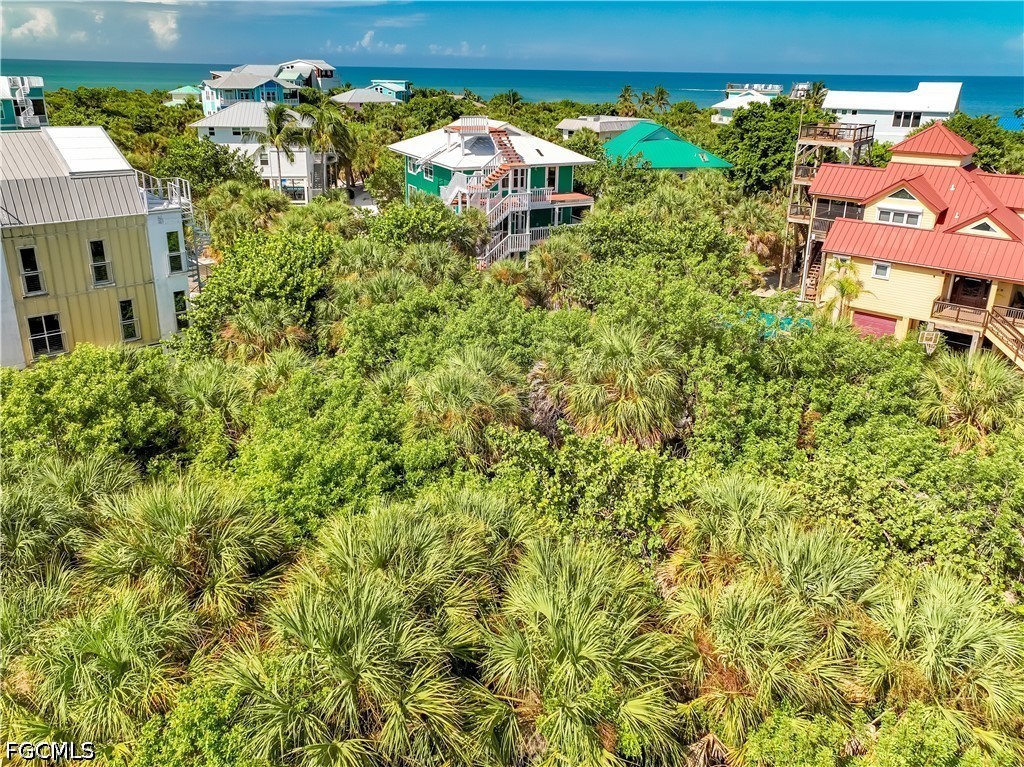 Residential for Sale in Upper Captiva, photo 22