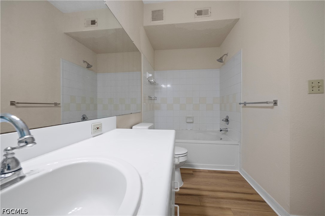 3 Bed Condominium for Sale in Royal Greens, photo 22