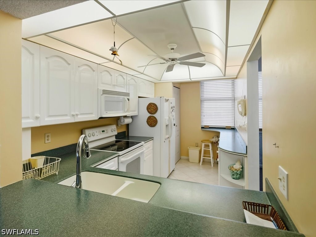 2 Bed Waterfront Home for Sale in Marco Island, photo 22