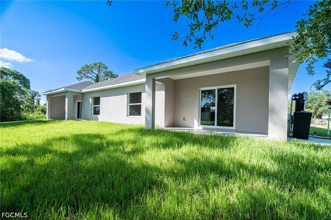 3 Bed Waterfront Home for Sale in Lehigh Acres, photo 22