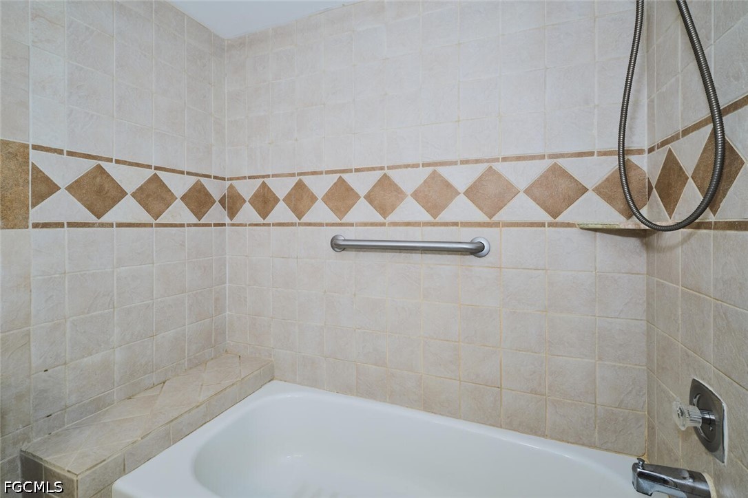 2 Bed Waterfront Home for Sale in Cape Coral, photo 22