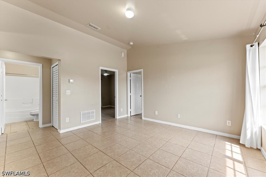 6 Bed Waterfront Home for Sale in Lehigh Acres, photo 22