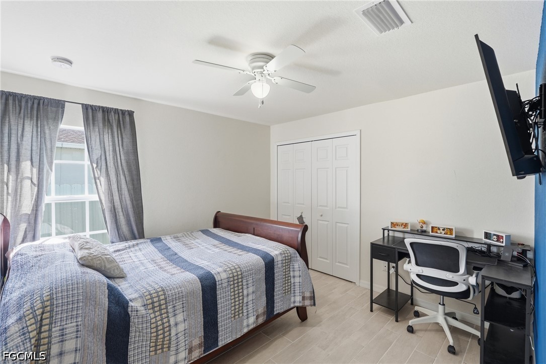 4 Bed SingleFamilyResidence for Sale in Cape Coral, photo 22