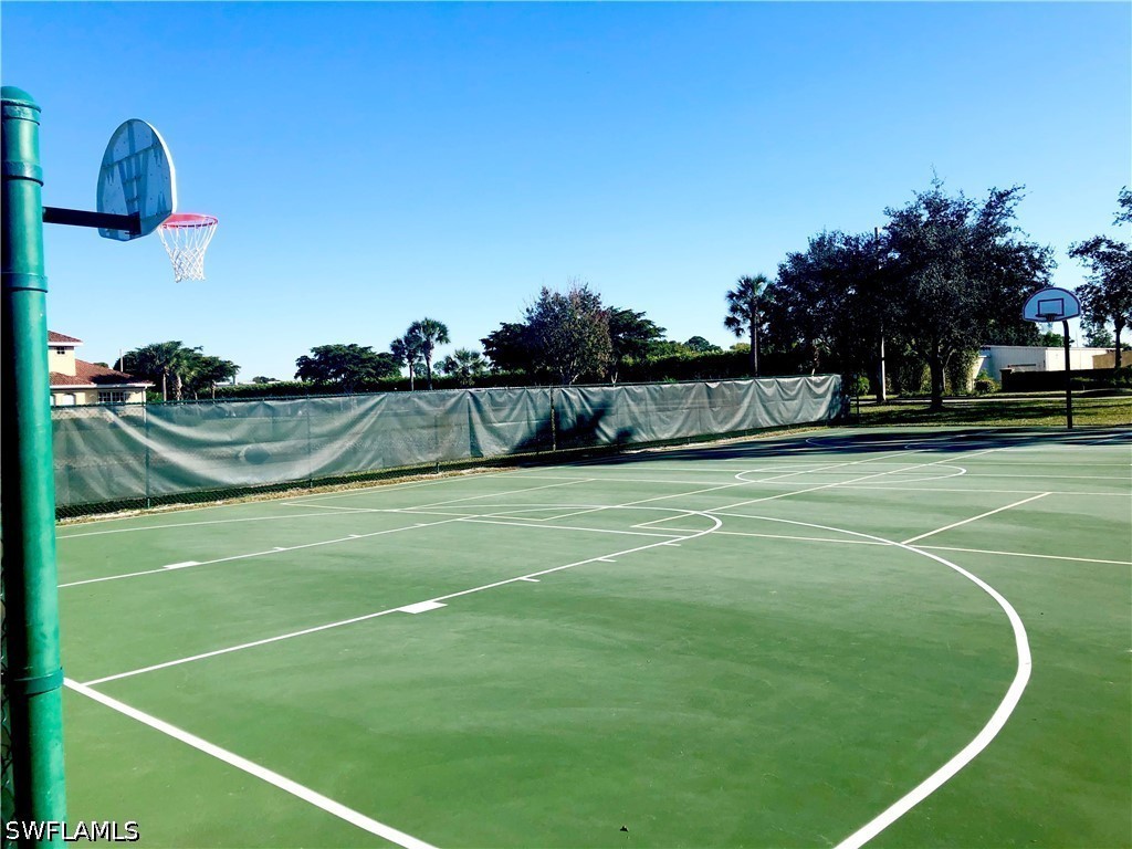 2 Bed Waterfront Home for Sale in Fort Myers, photo 22