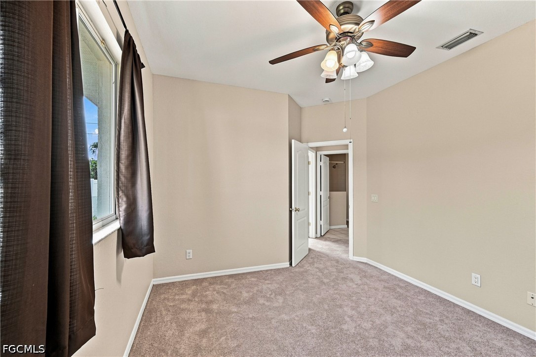 4 Bed SingleFamilyResidence for Sale in Cape Coral, photo 22