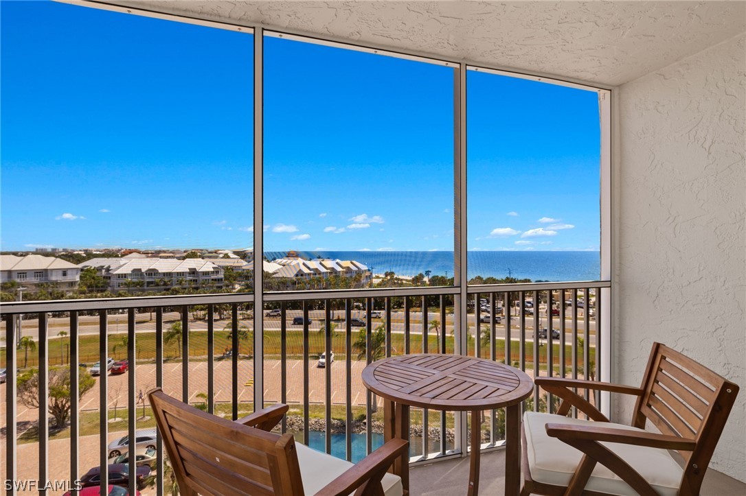 1 Bed Waterfront Home for Sale in Beach And Tennis Club, photo 23