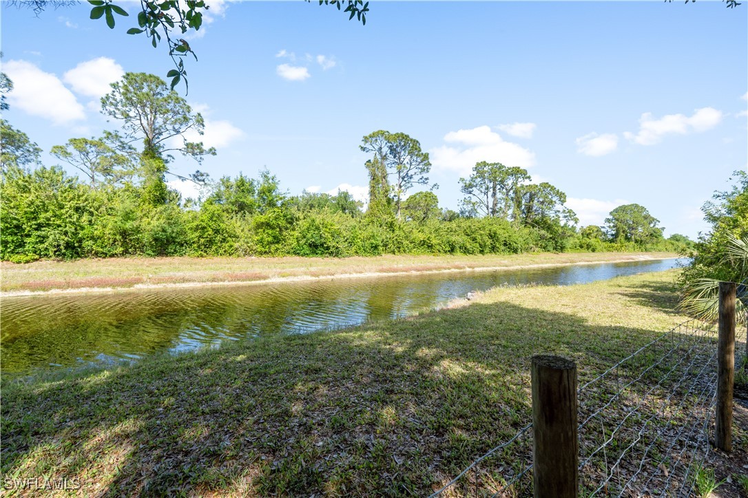 3 Bed Waterfront Home for Sale in Buckingham, FL, $270,000 — photo 23