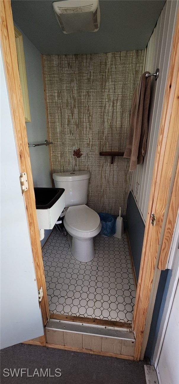 2 Bed Waterfront Home for Sale in Moore Haven, photo 23