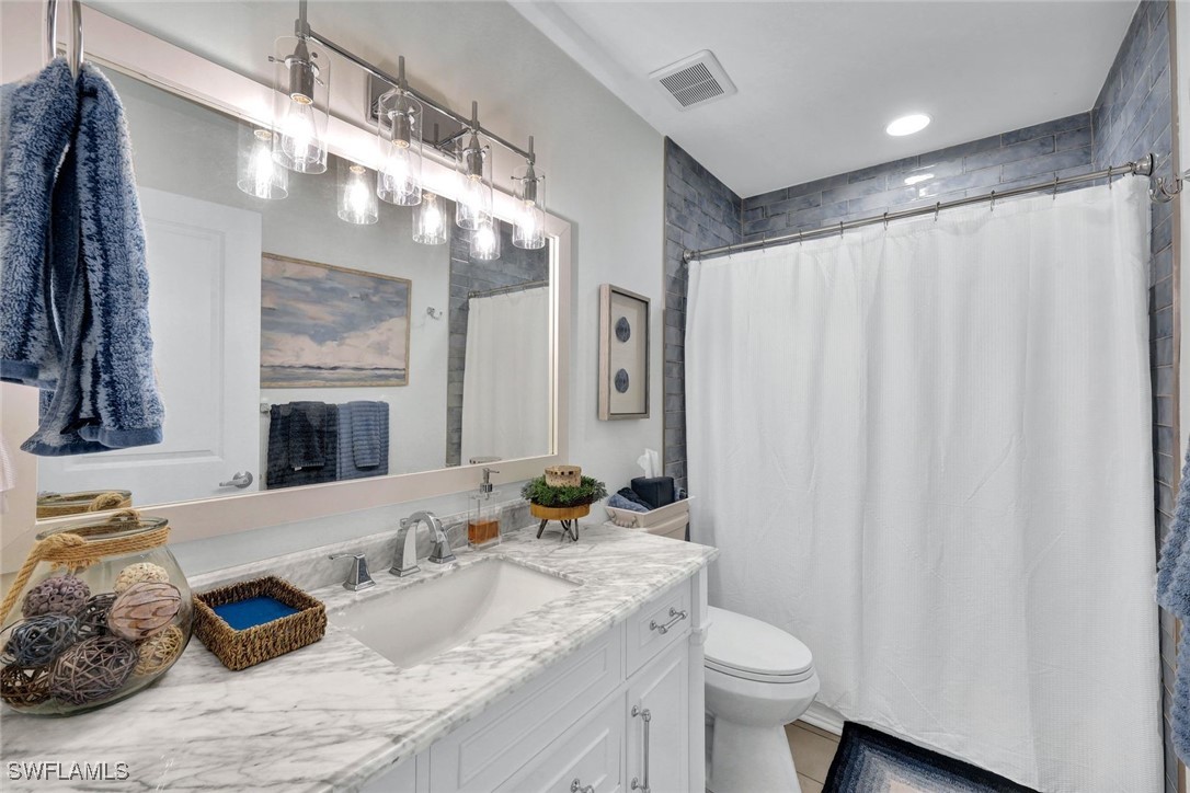 3 Bed SingleFamilyResidence for Sale in Marco Island, photo 23