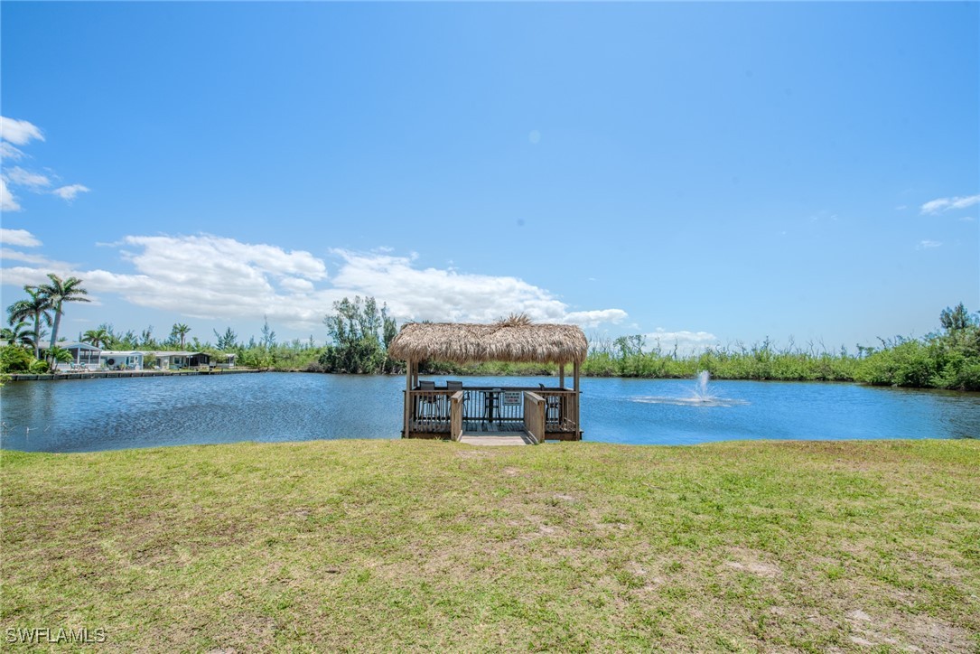 2 Bed ManufacturedHome for Sale in Pine Island Cove, photo 23
