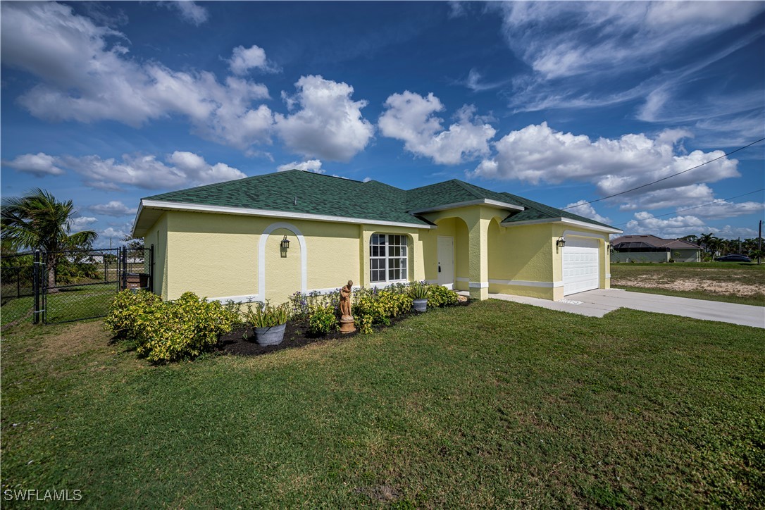 4 Bed SingleFamilyResidence for Sale in Cape Coral, photo 23
