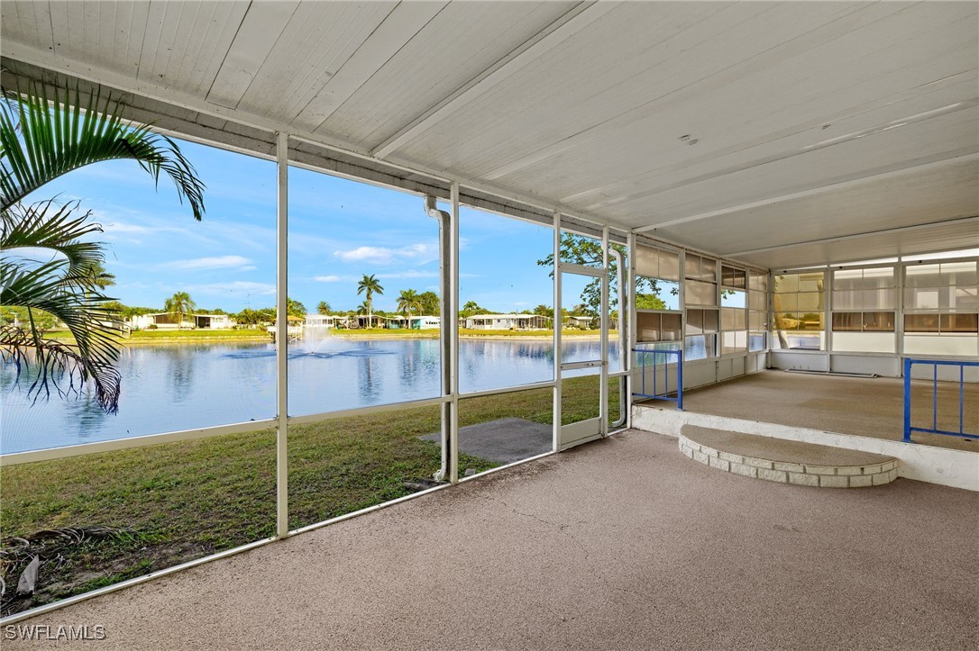 2 Bed Waterfront Home for Sale in Naples, photo 23
