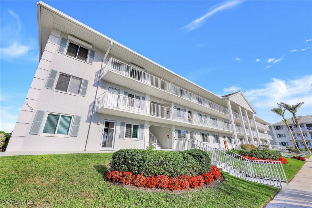 3 Bed Waterfront Home for Sale in Naples, photo 23