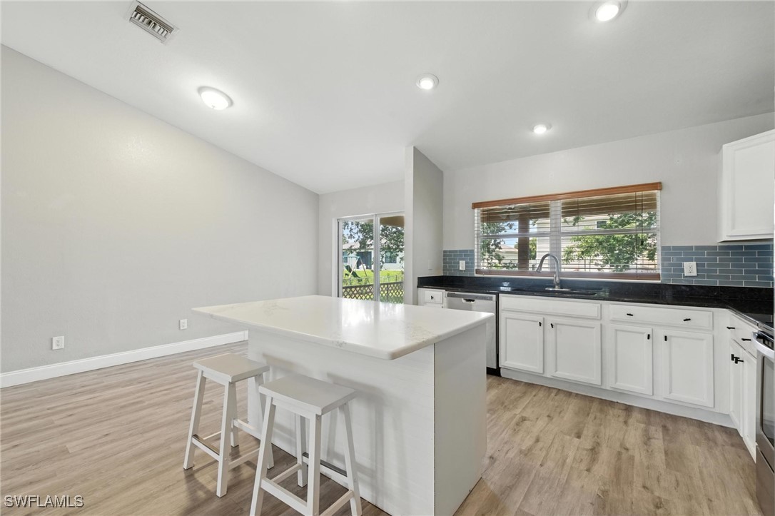 3 Bed SingleFamilyResidence for Sale in Fort Myers, FL — photo 23