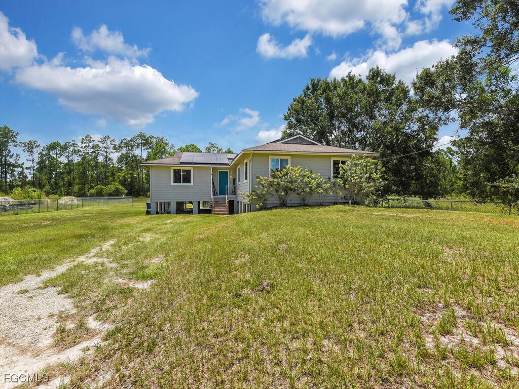 4 Bed SingleFamilyResidence for Sale in Lehigh Acres, photo 23