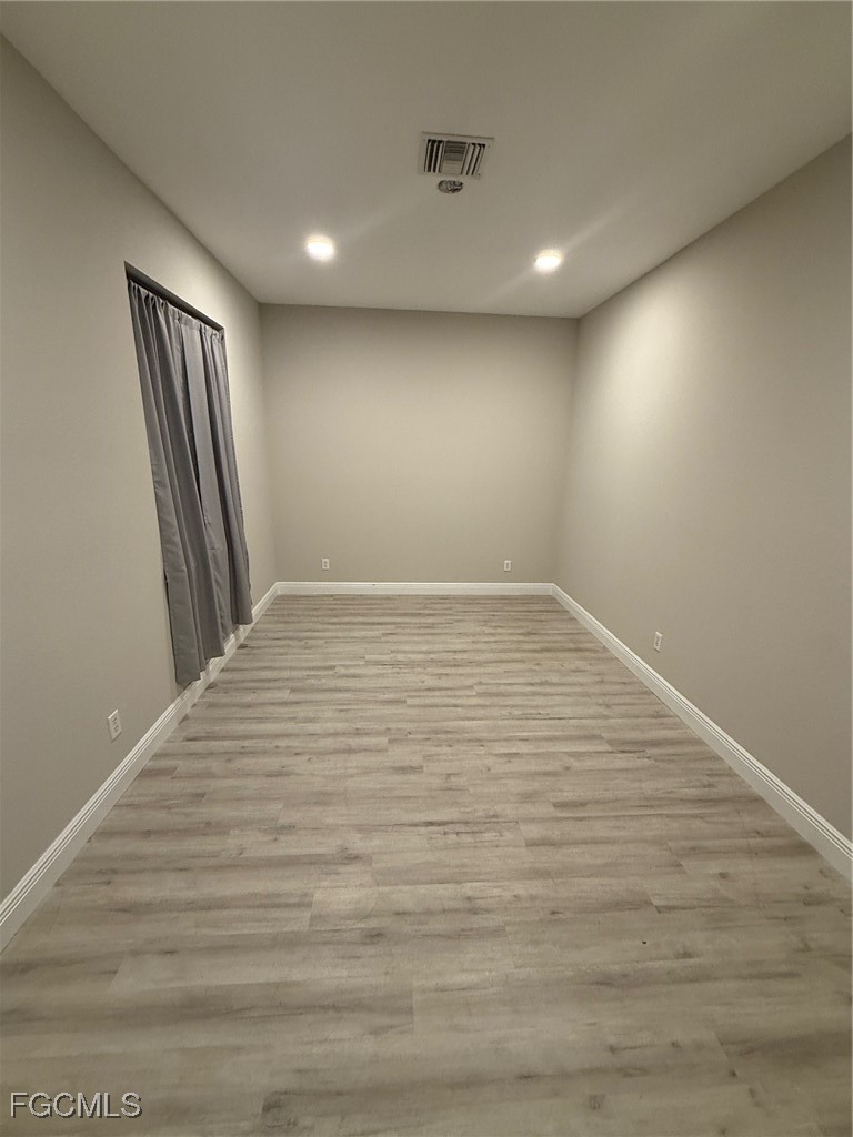 5 Bed Waterfront Home for Sale in Lehigh Acres, photo 23