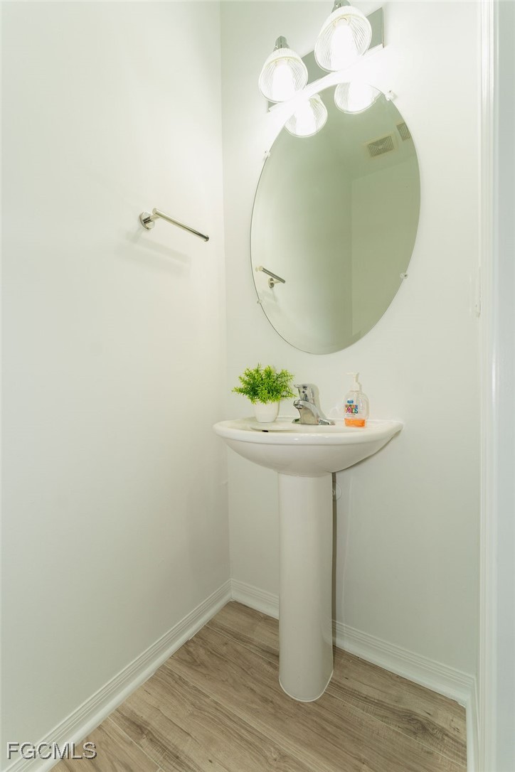 3 Bed Townhouse for Sale in Lakewood Village, photo 23
