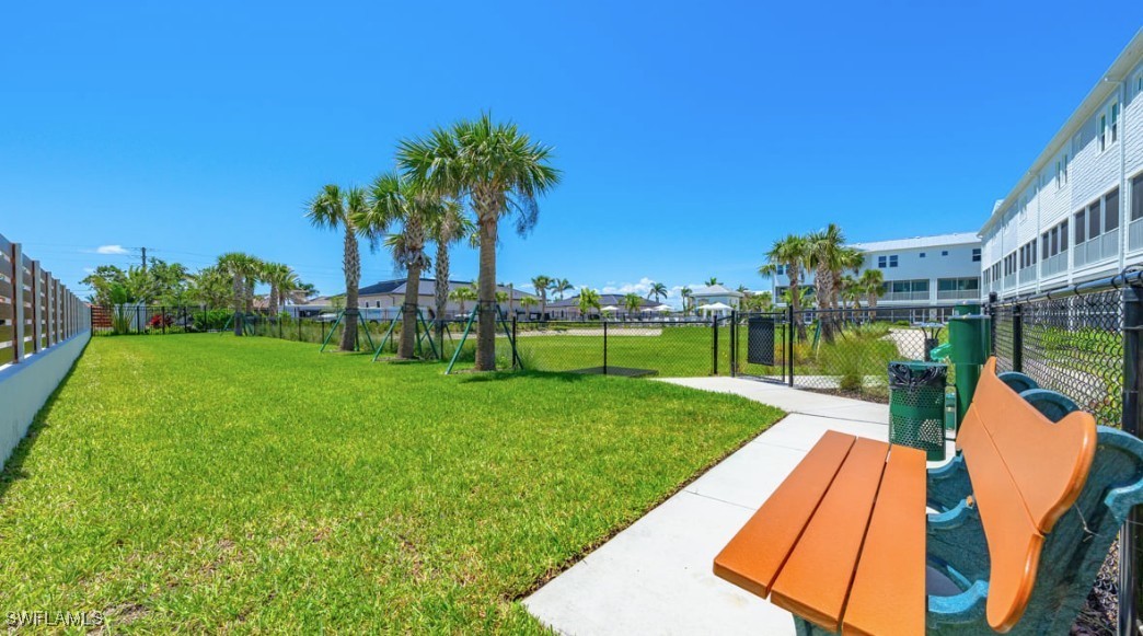 4 Bed Condominium for Sale in Seahaven, photo 23