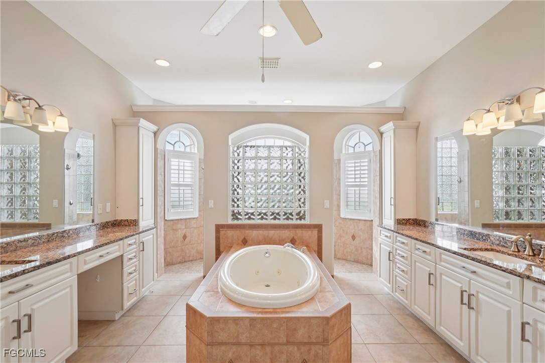 3 Bed Pool Home for Sale in Cape Coral, photo 23