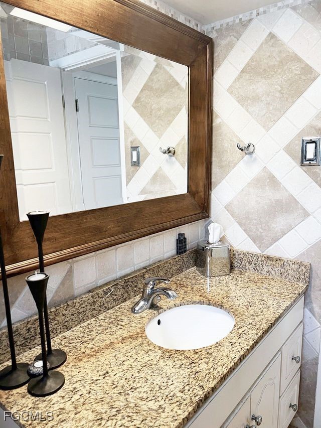 2 Bed SingleFamilyResidence for Sale in Cypress Terrace, photo 23