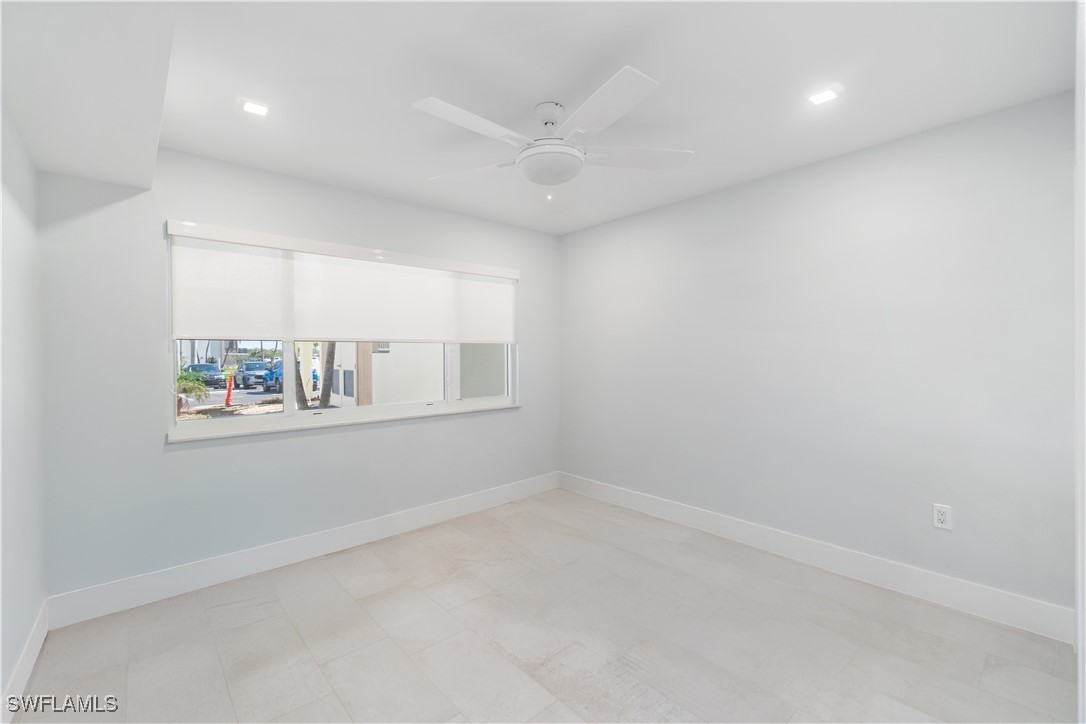 2 Bed Waterfront Home for Sale in Casa Bonita Ii, FL — photo 23