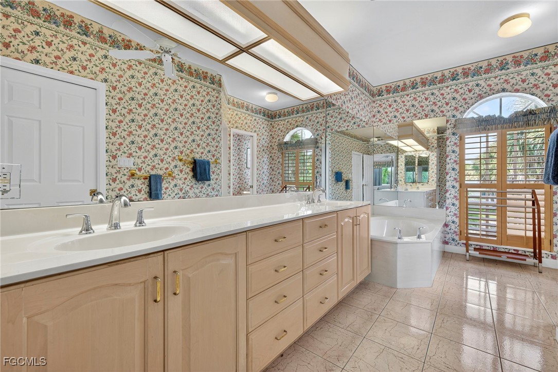 3 Bed Pool Home for Sale in Sanibel, FL, $1,049,000 — photo 23