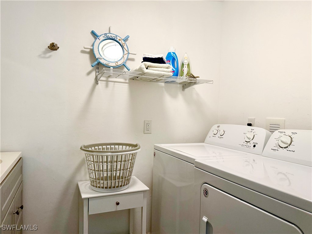 2 Bed ManufacturedHome for Sale in Naples, FL, $125,000 — photo 23