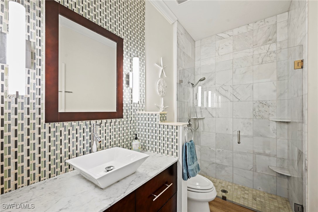 5 Bed Pool Home for Sale in Bella Terra, photo 23
