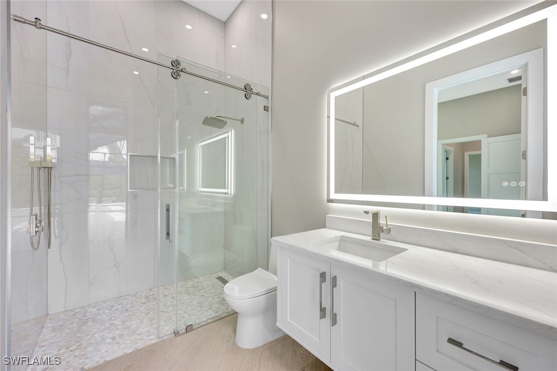 5 Bed Pool Home for Sale in Four Seasons, photo 23